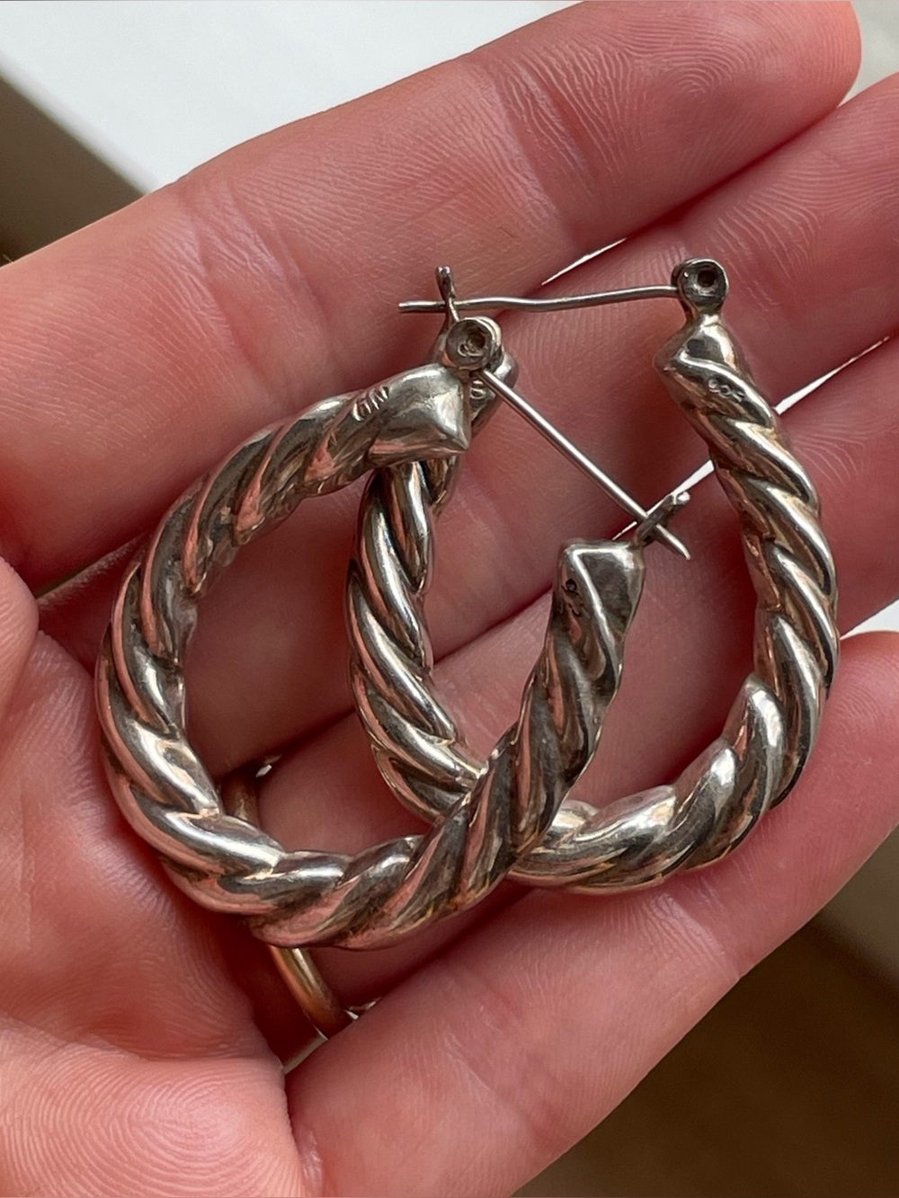 Vintage Sterling Silver 1980s twisted hoop earrings
